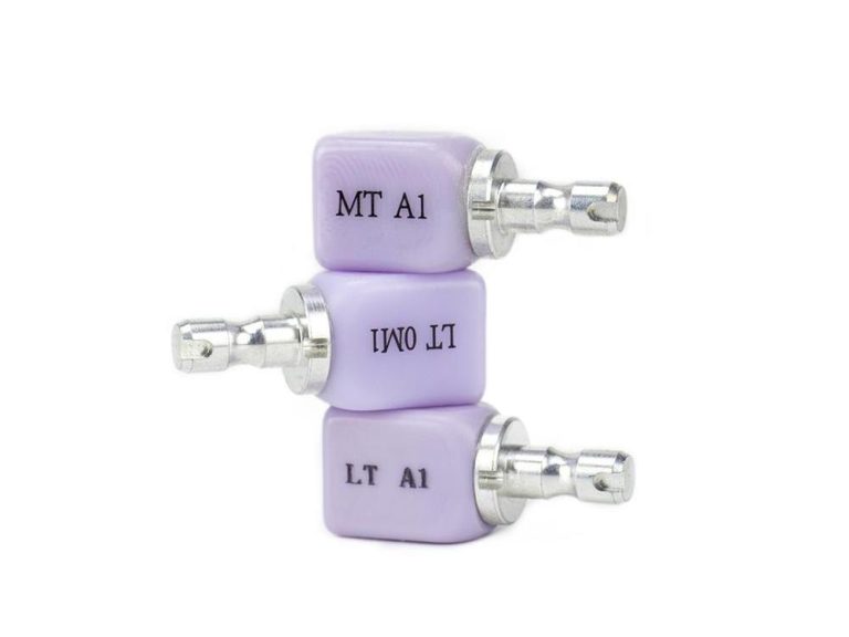 Enhanced Aesthetic Transparency with Lithium Disilicate Blocks